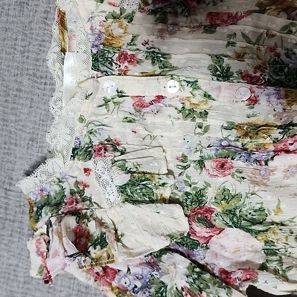 Love Shack Fancy skirt set size 4/5. - Picture 3 of 9